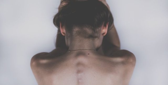 Почему болит спина? Что стоит изменить, чтобы боли прекратились
